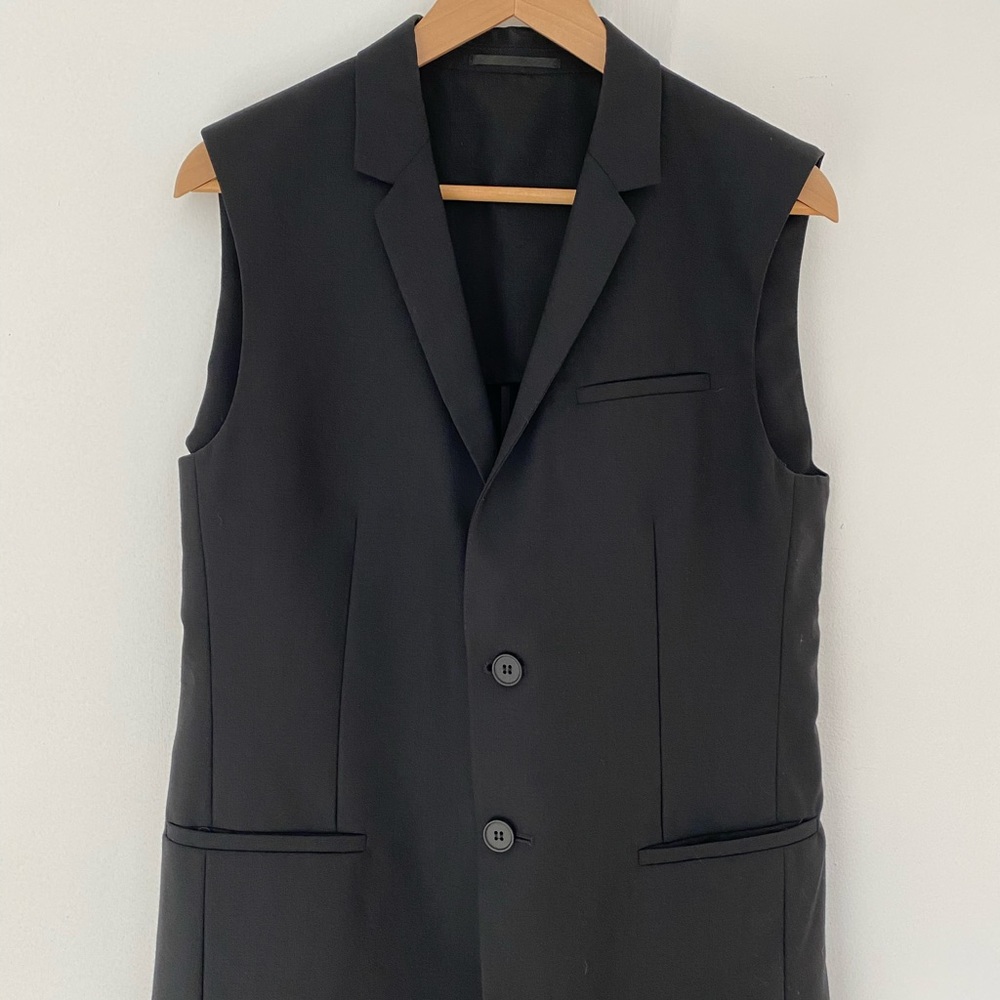 COS jacket sleeveless size US 38
